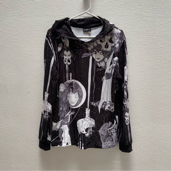 BlackMilk Austen’s Hamlet Hoodie Sweater - Picture 3 of 6
